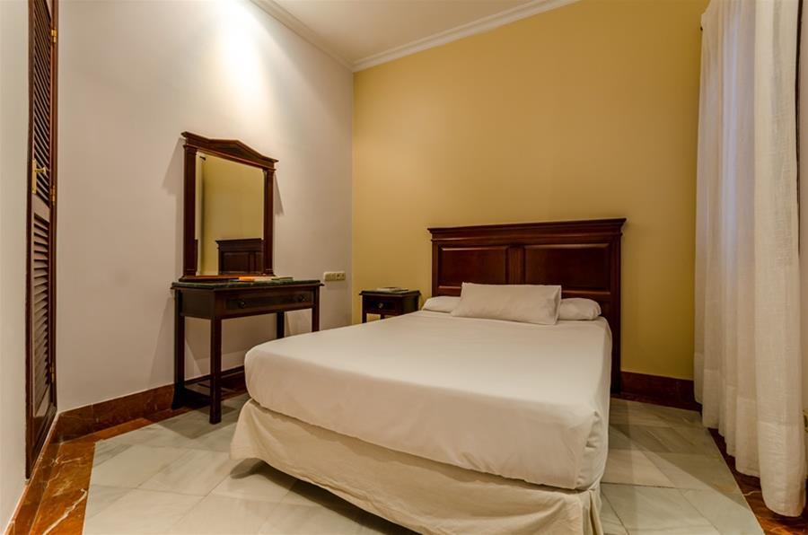 Hotel Baco Seville Ngoại thất bức ảnh