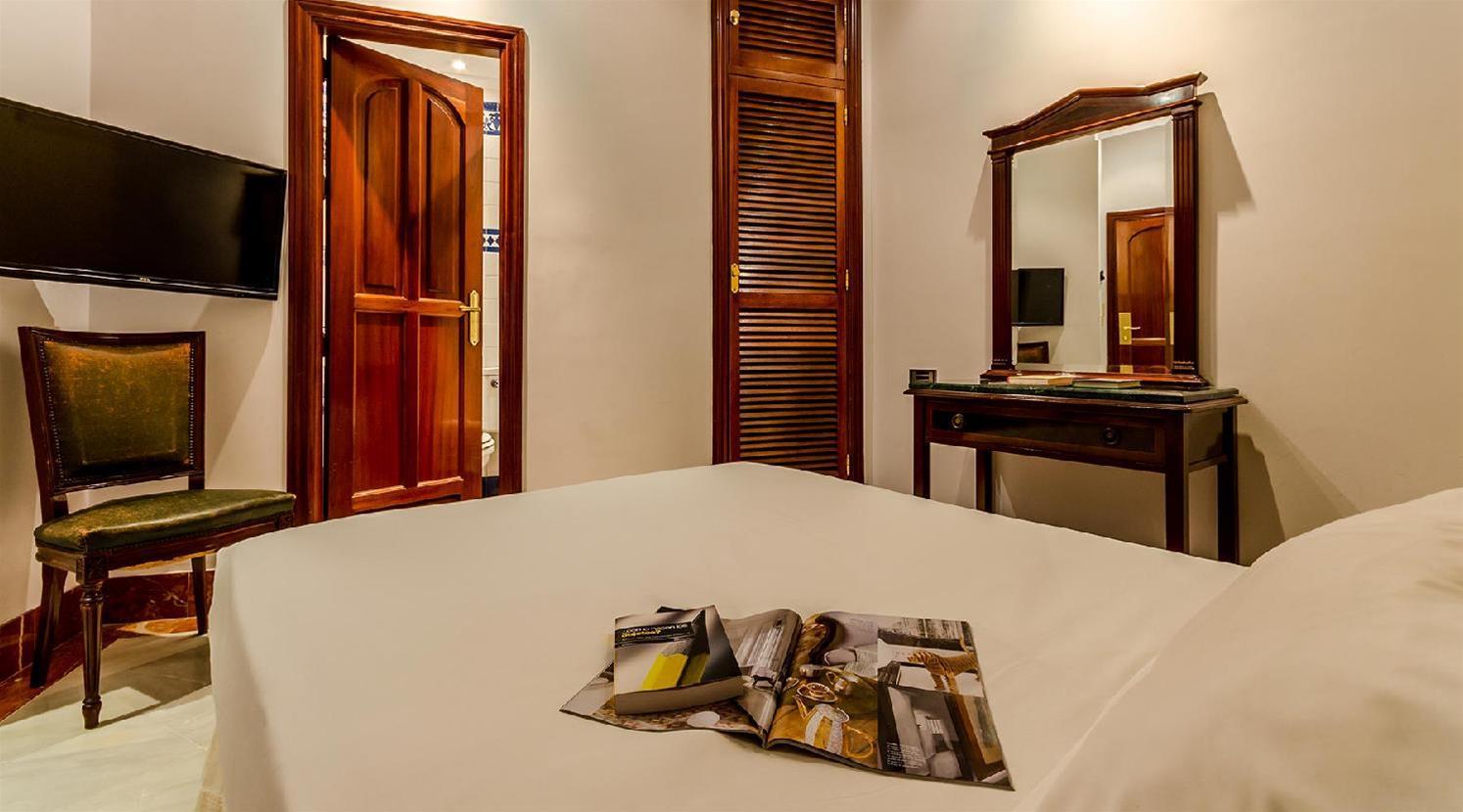 Hotel Baco Seville Ngoại thất bức ảnh