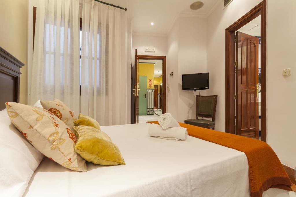 Hotel Baco Seville Ngoại thất bức ảnh