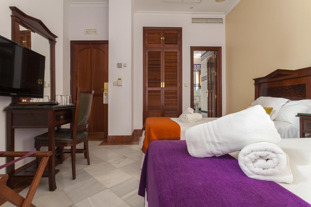 Hotel Baco Seville Ngoại thất bức ảnh