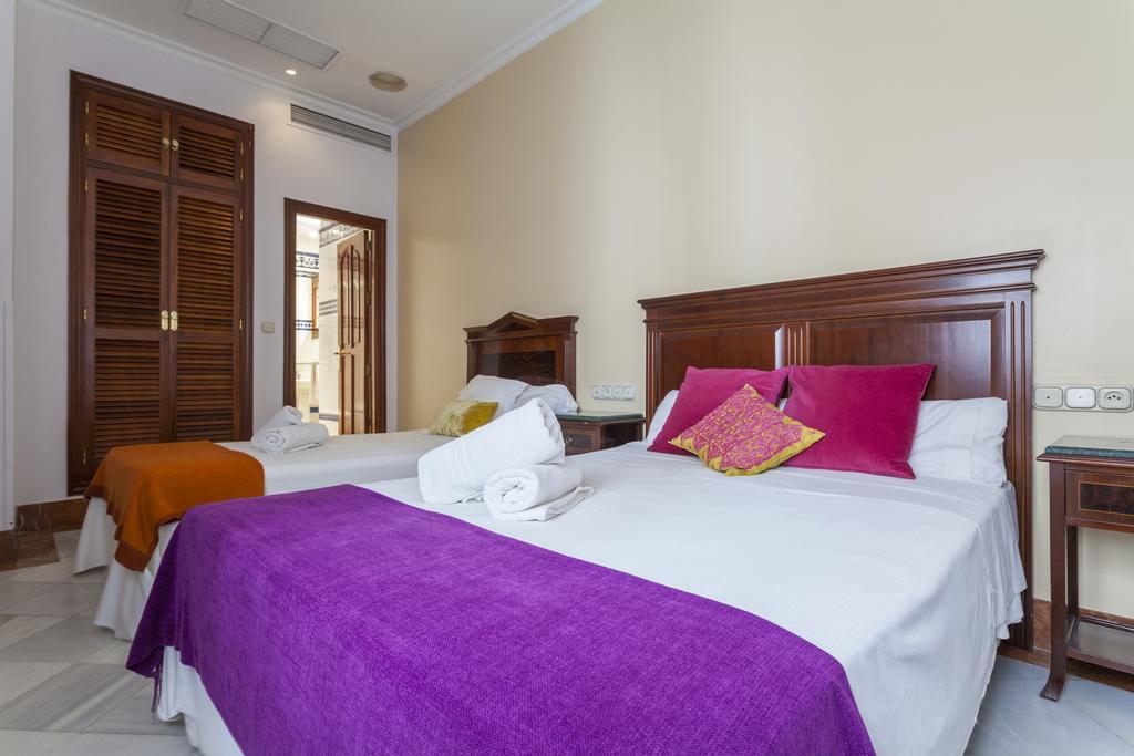 Hotel Baco Seville Ngoại thất bức ảnh